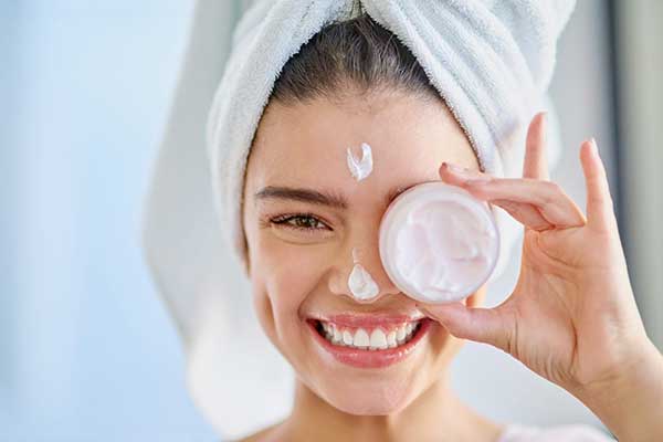 چگونه از پیری پوست جلوگیری کنیم؟