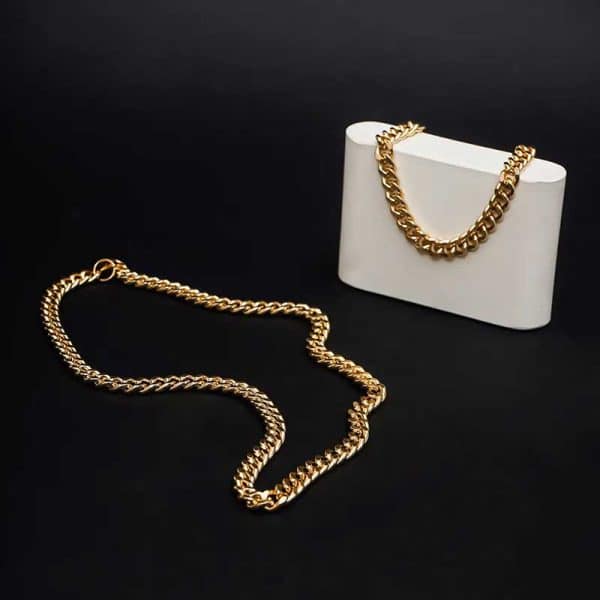 نیم ست Cartier مردانه طلایی مدل Zoris